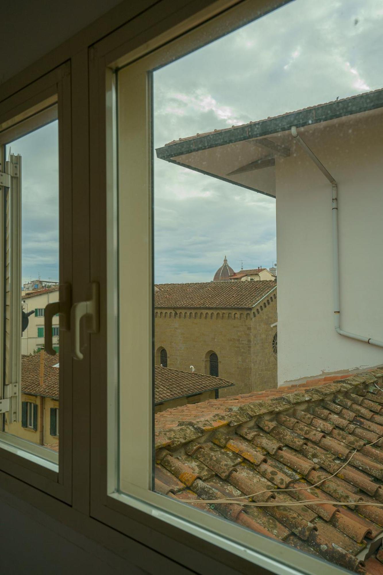 Tranquil Suite Near Museums And Train Station Florence Luaran gambar